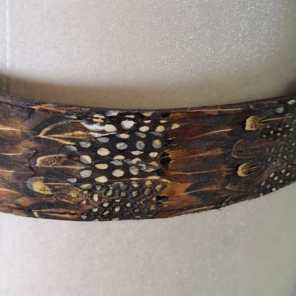 Peacock Feather Vintage 80’s Belt Gold Tone Clasp Genuine Peacock Adjustable - Picture 4 of 10